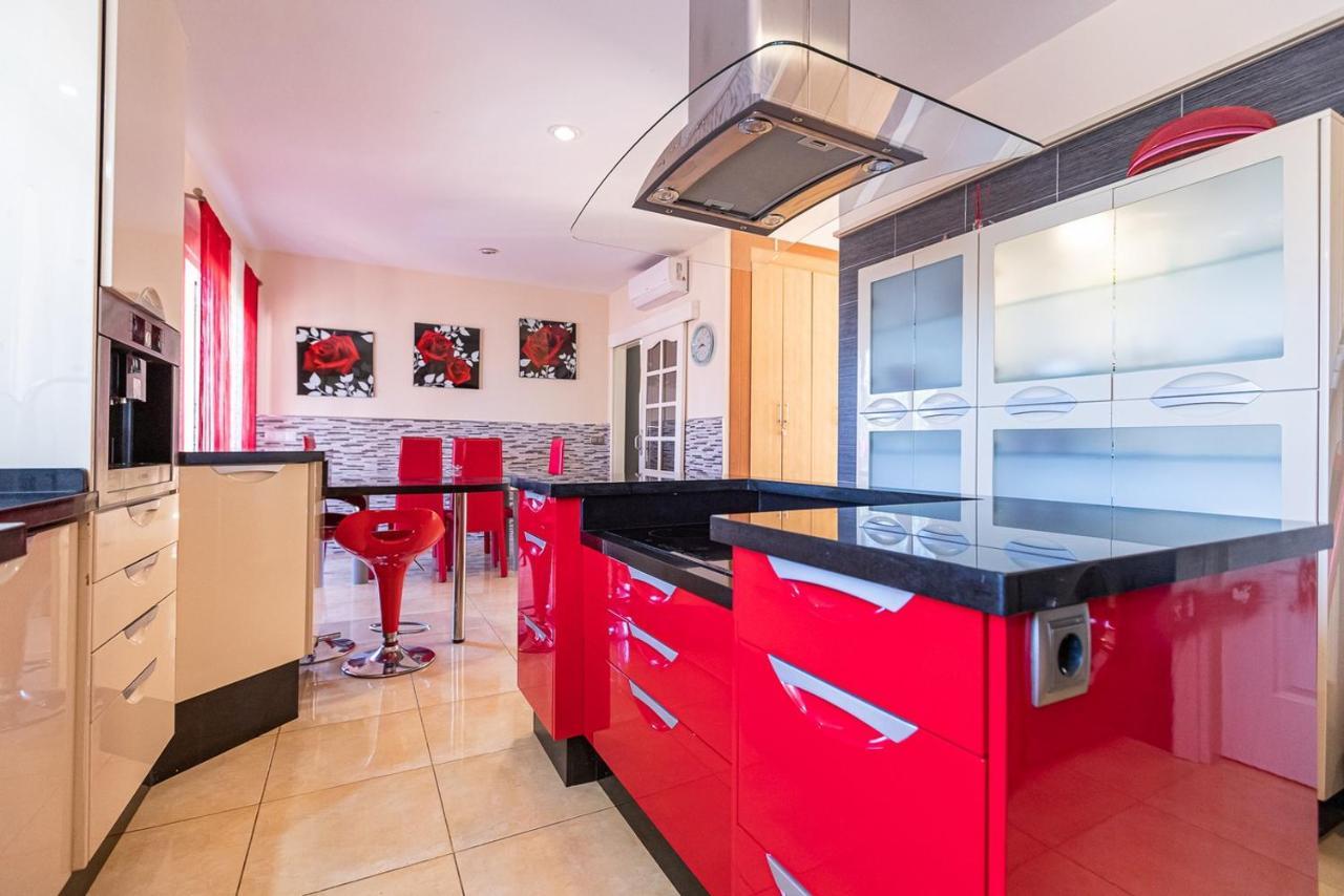 Villa With Private Pool And Magnificent Views アデヘ エクステリア 写真