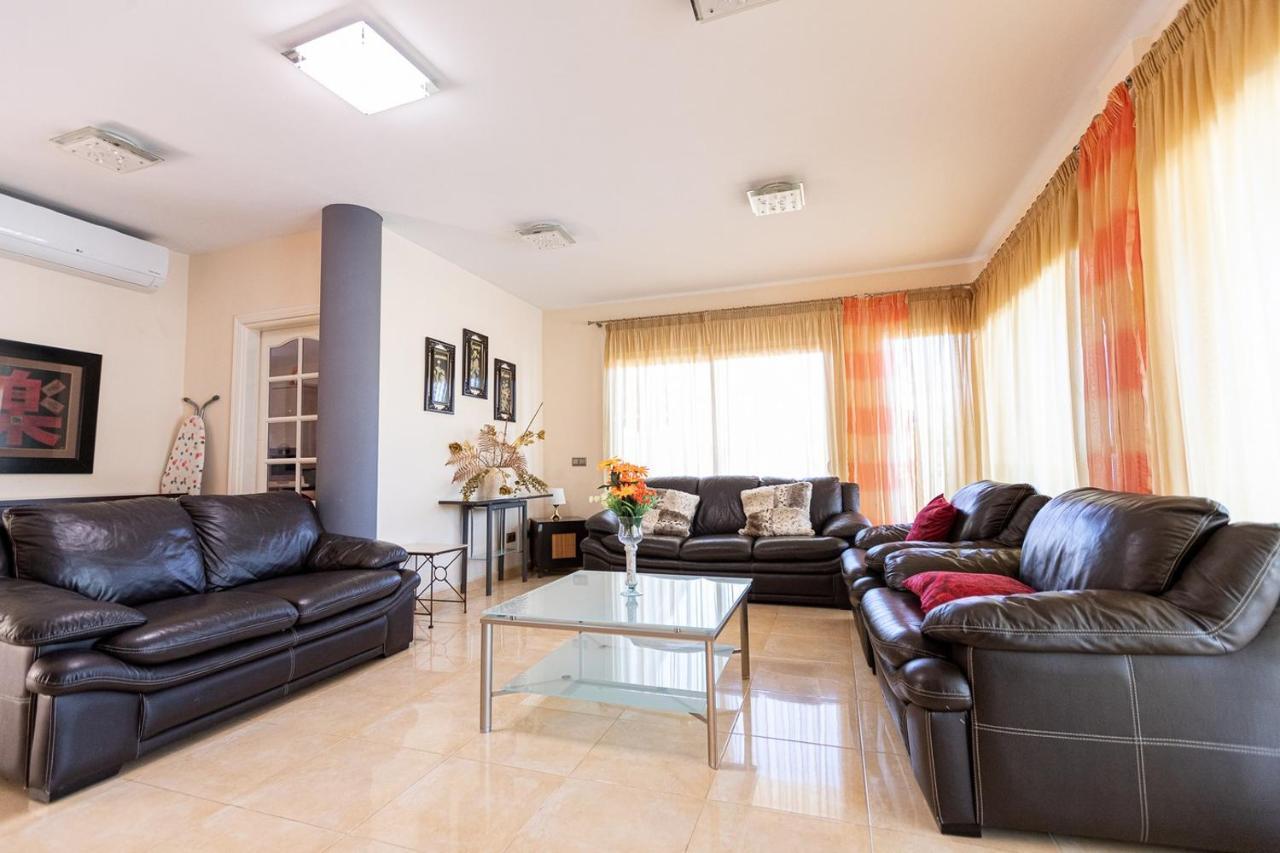 Villa With Private Pool And Magnificent Views アデヘ エクステリア 写真