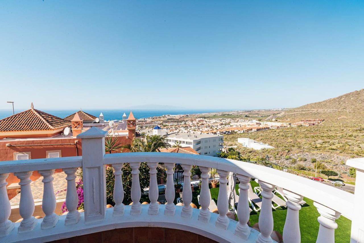 Villa With Private Pool And Magnificent Views アデヘ エクステリア 写真