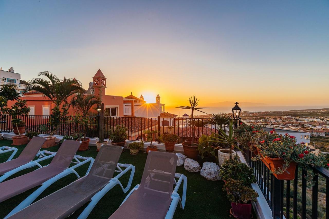 Villa With Private Pool And Magnificent Views アデヘ エクステリア 写真